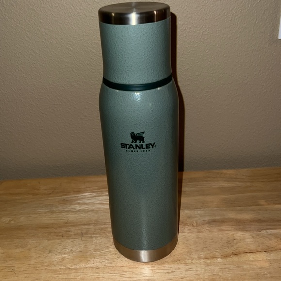 Stanley Other - Stanley Thermos 1.4 liter Adventure to-go hammertone green